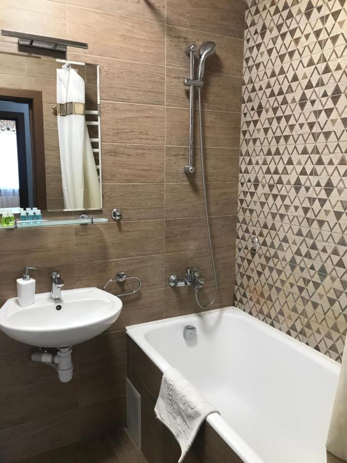 Apartmant In Kpi з двома спальнями *