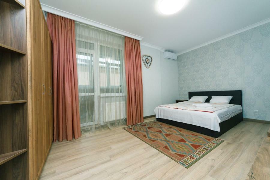 Apartmant In Kpi з двома спальнями Kyiv
